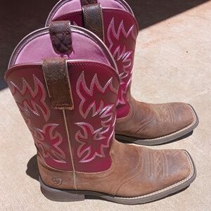 Ariat Women's Pink and Brown Western Boots